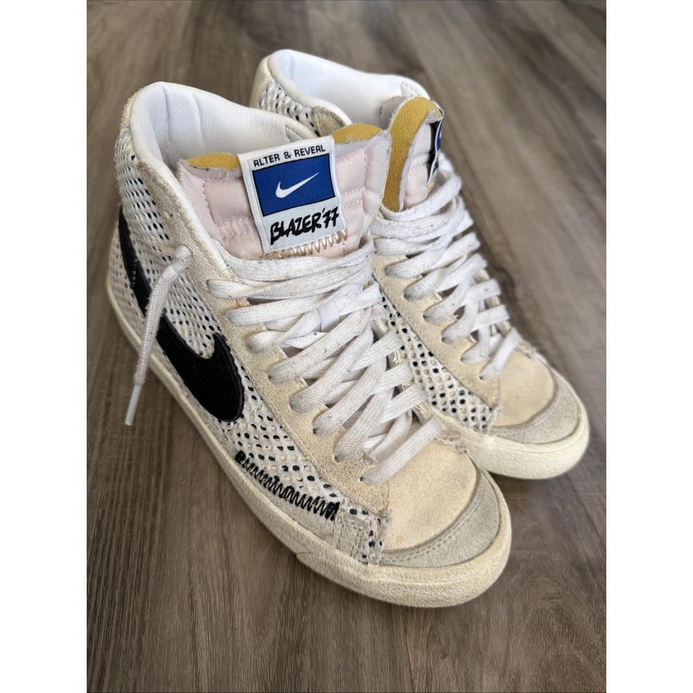 Nike Blazer Mid '77 Alter & Reveal Size 5Y - 7W DO7138-100 White Mesh Swoosh